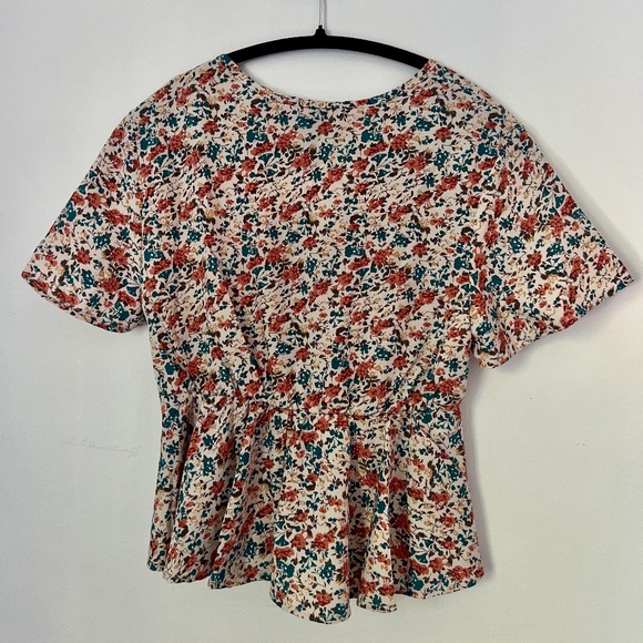 Top - Picture 5 of 8